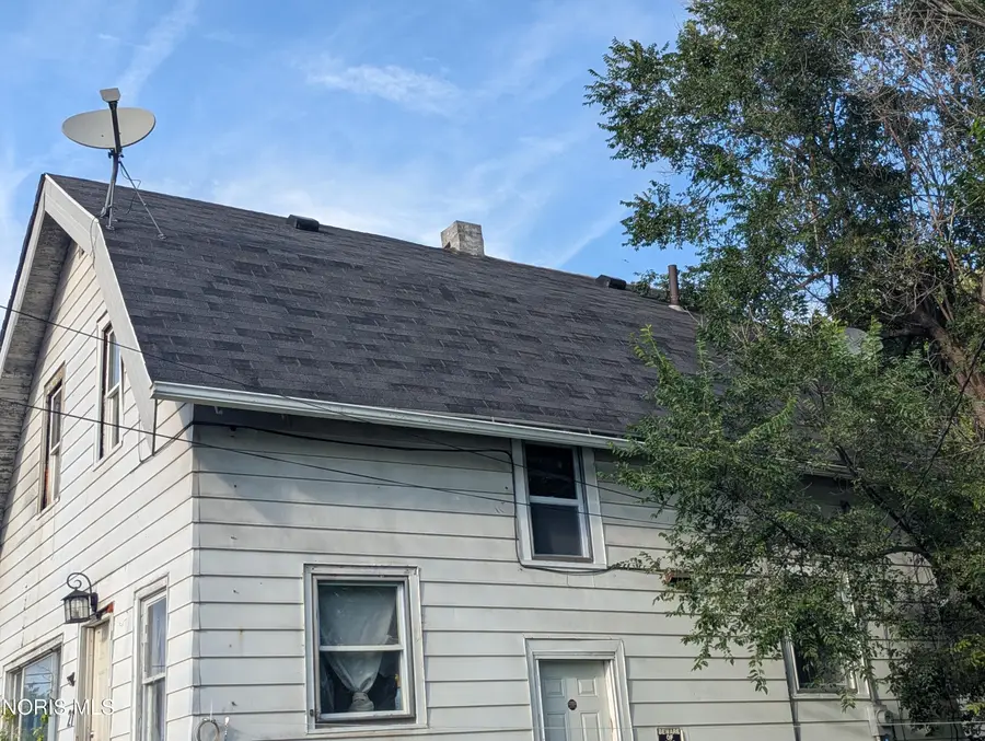 21 Banks Street, Toledo, OH 43609 - #3