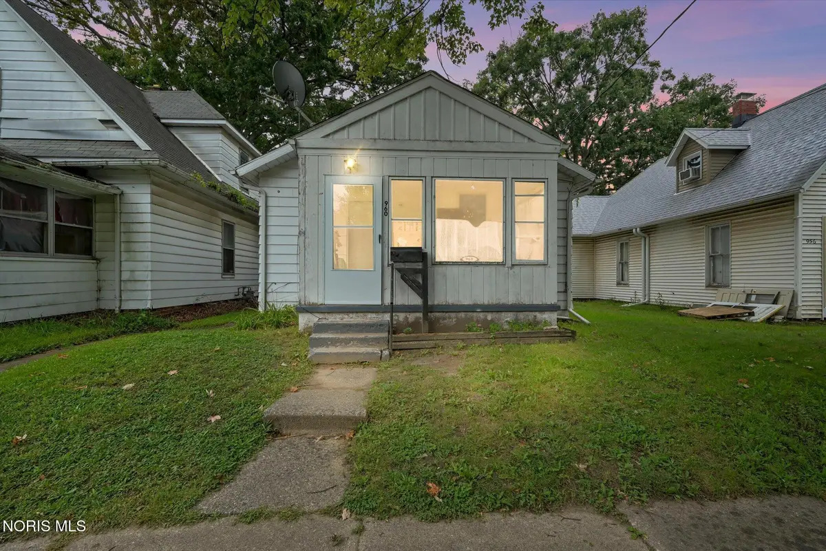 960 Willow Avenue, Toledo, OH 43605 - #1