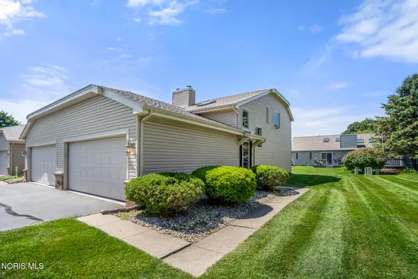 1124 Bernath Parkway, Toledo, OH 43615