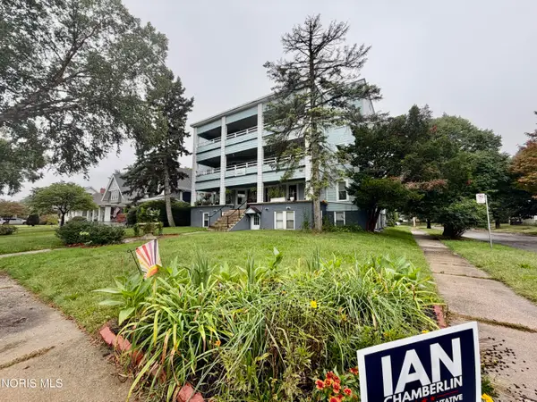 1302 Harvard Boulevard, Toledo, OH 43614