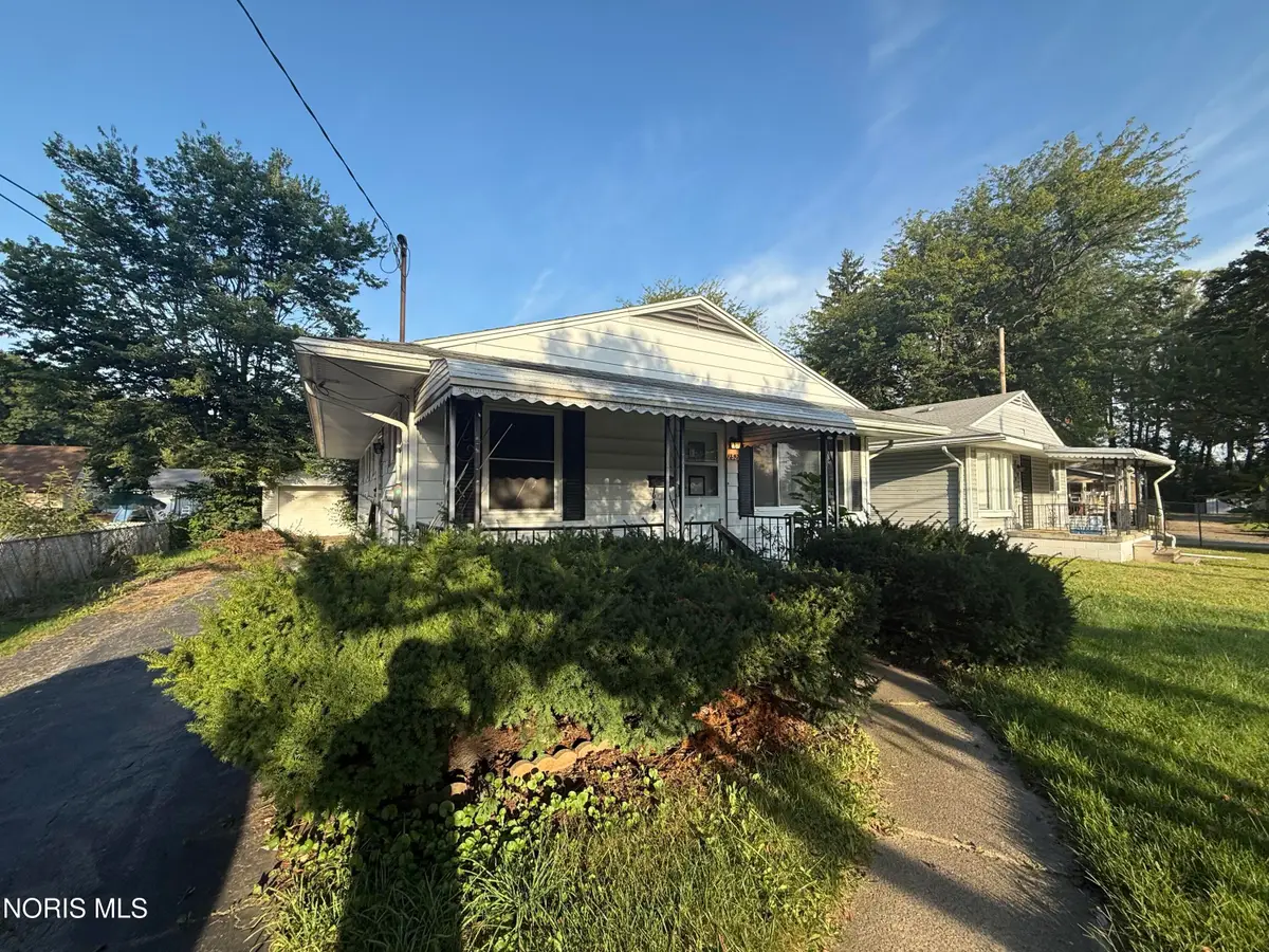 252 Kenmore Avenue, Toledo, OH 43609 - #1