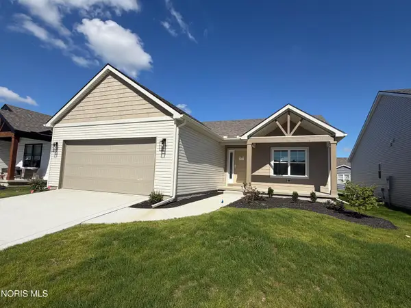5037 Easton Drive, Oregon, OH 43616