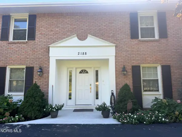 2188 N Carriage Lane #7, Port Clinton, OH 43452