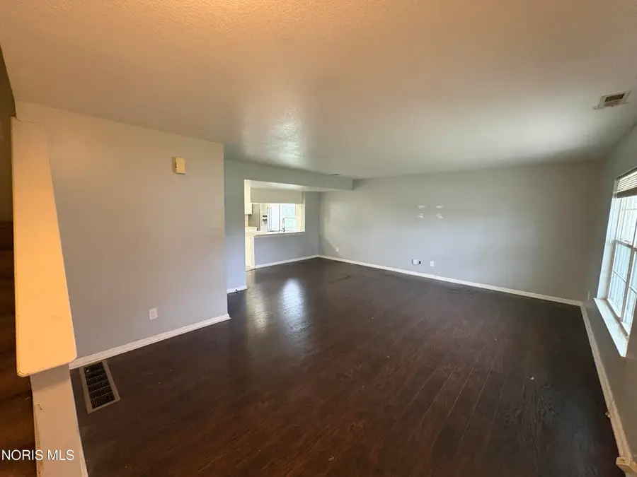 725 Acton Drive, Toledo, OH 43615 - #3
