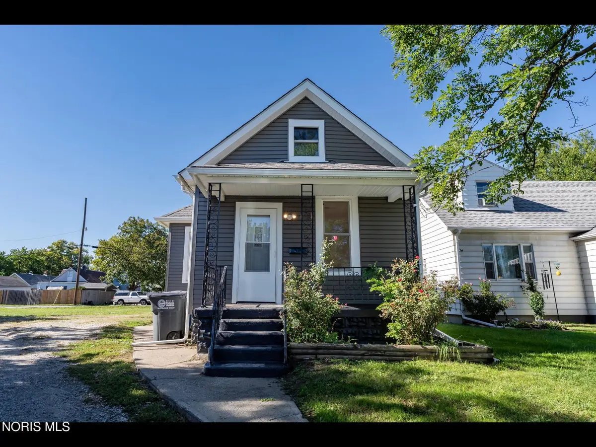 2023 Woodford Street, Toledo, OH 43605 - #1