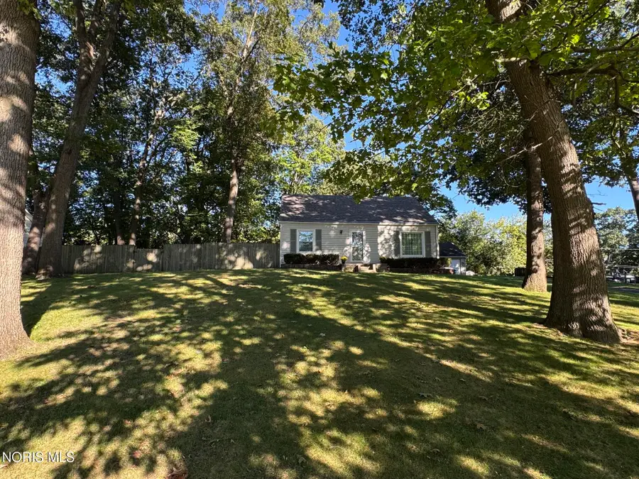 5304 Selma Street, Toledo, OH 43613 - #2