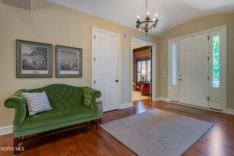 3101 Riverwood Court, Perrysburg, OH 43551 - #3