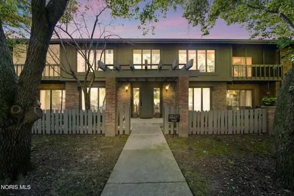 29666 E River Road, Perrysburg, OH 43551