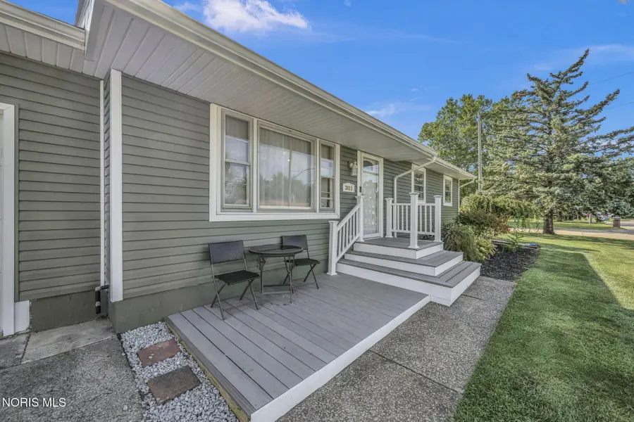 3811 Hoffman Drive, Sandusky, OH 44870 - #3