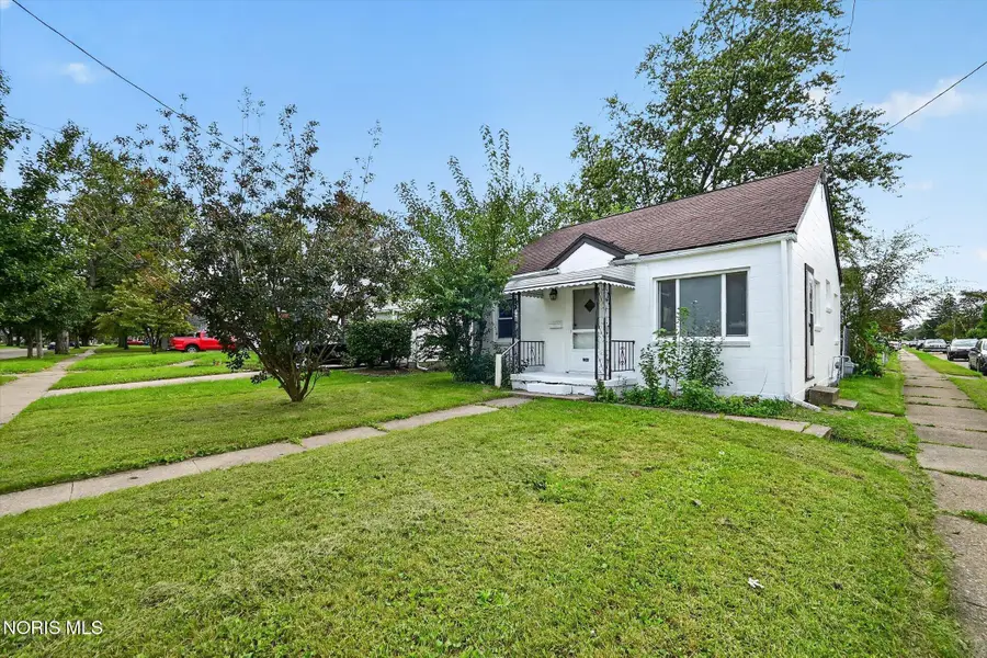 4703 Vermaas Avenue, Toledo, OH 43612 - #3
