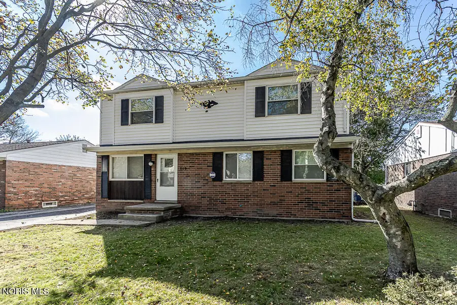 808 Butterfield Drive, Toledo, OH 43615 - #2