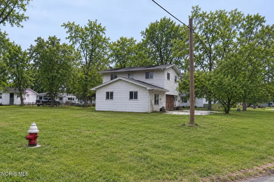 6309 Bapst Avenue, Toledo, OH 43615 - #2