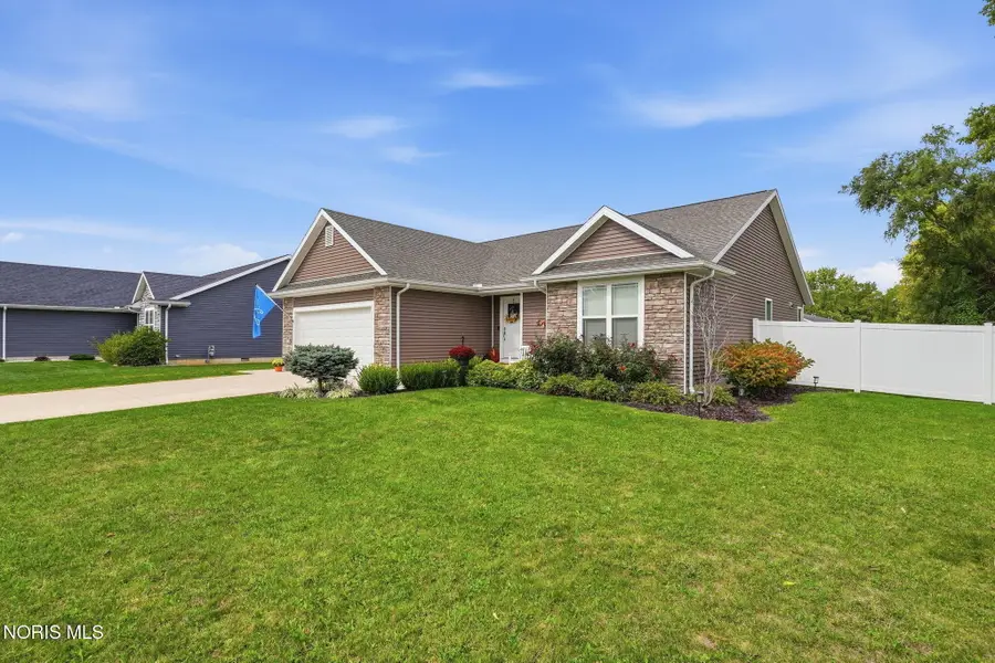 1180 Kennsington Drive, Findlay, OH 45840 - #2