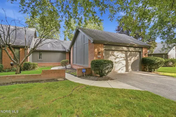 25 Kingsview Drive, Perrysburg, OH 43551