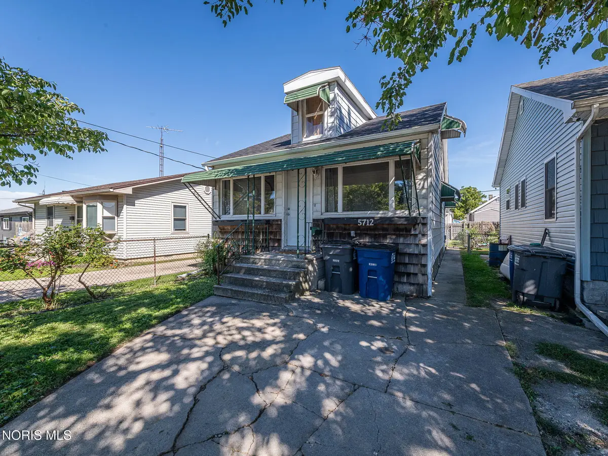 5712 Edgewater Drive, Toledo, OH 43611 - #1