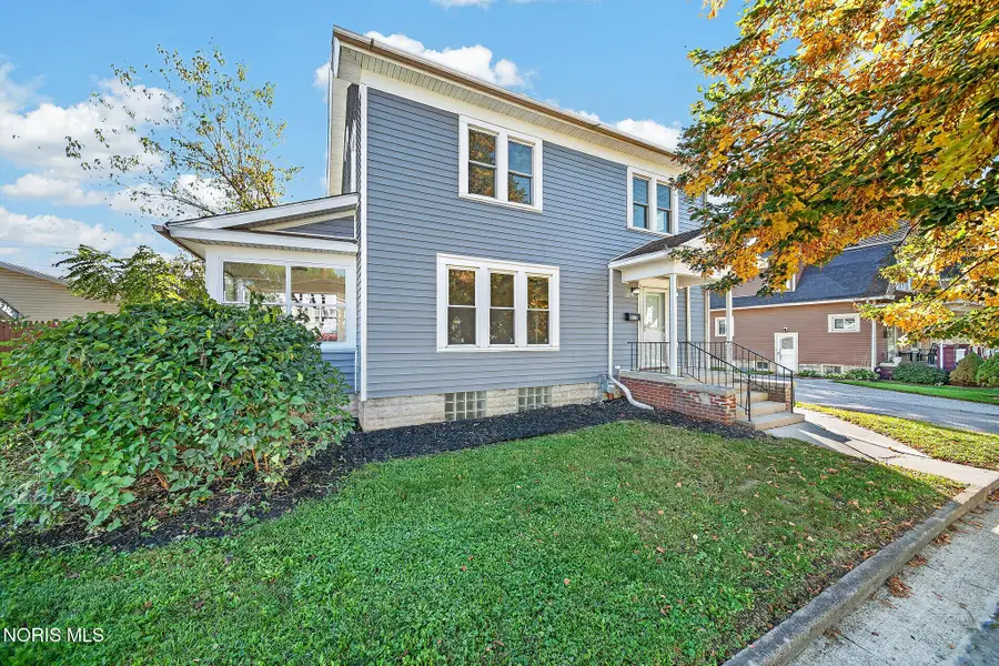 815 Liberty Street, Findlay, OH 45840 - #3