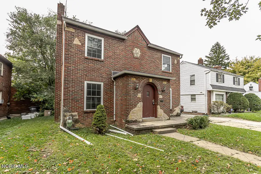 2021 Wyndhurst Road, Toledo, OH 43607 - #3