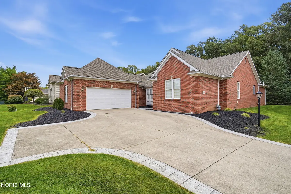 2772 Whitespire Court, Findlay, OH 45840 - #1