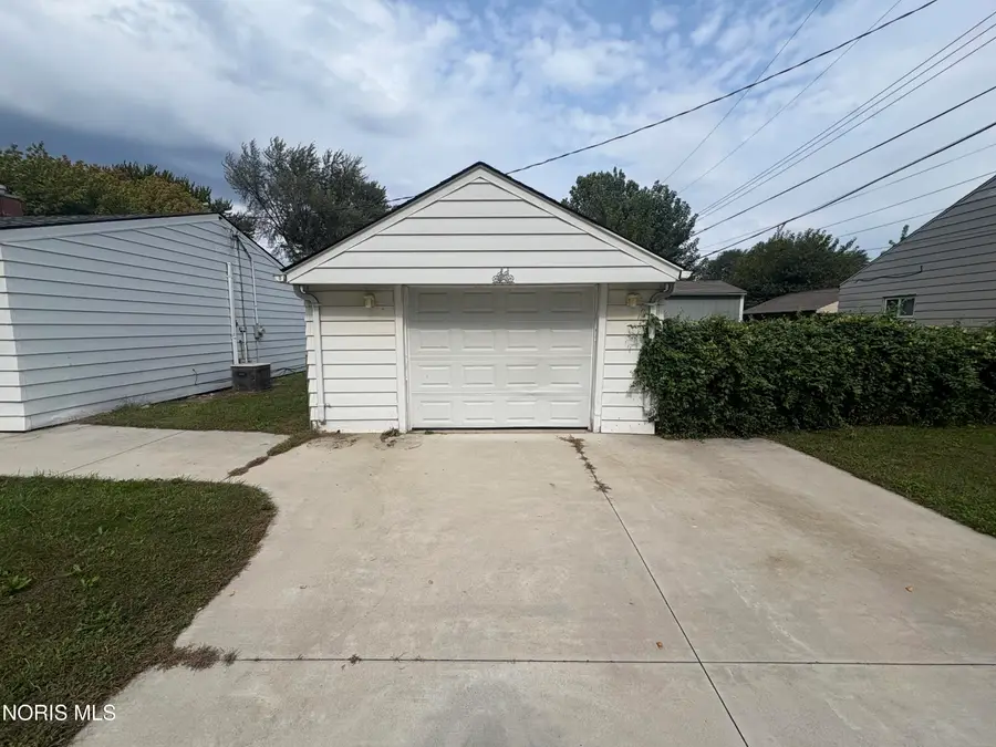 2530 South Avenue, Toledo, OH 43609 - #3