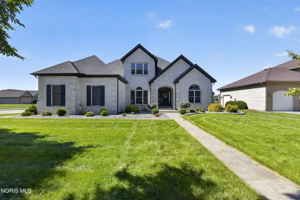 520 Pine Valley Drive, Bowling Green, OH 43402