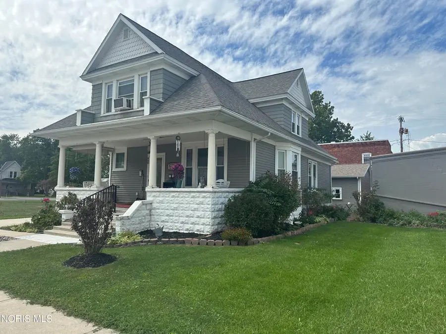 660 Perry Street, Defiance, OH 43512 - #3