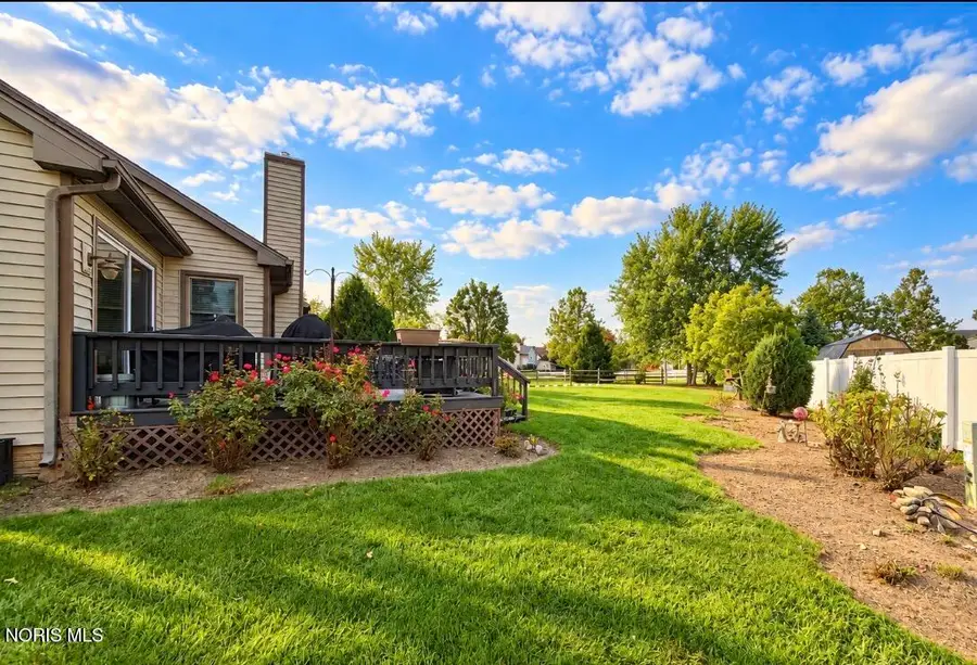 26464 Pin Oak Court, Perrysburg, OH 43551 - #3
