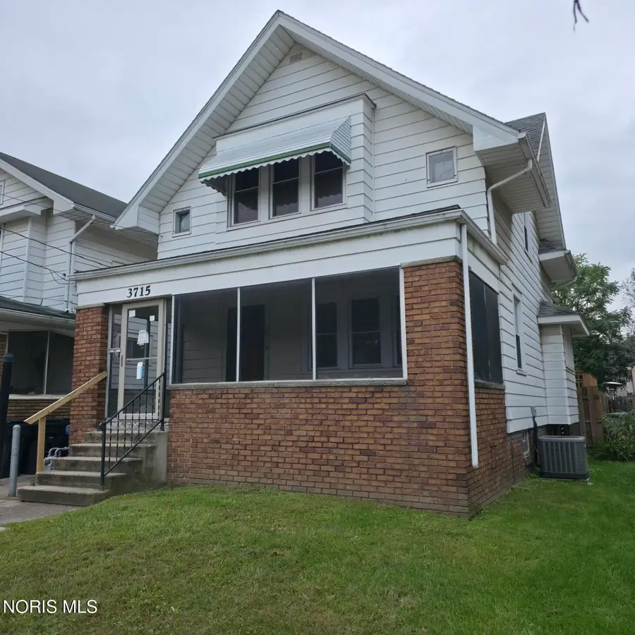 3715 Hazelhurst Avenue, Toledo, OH 43612 - #2