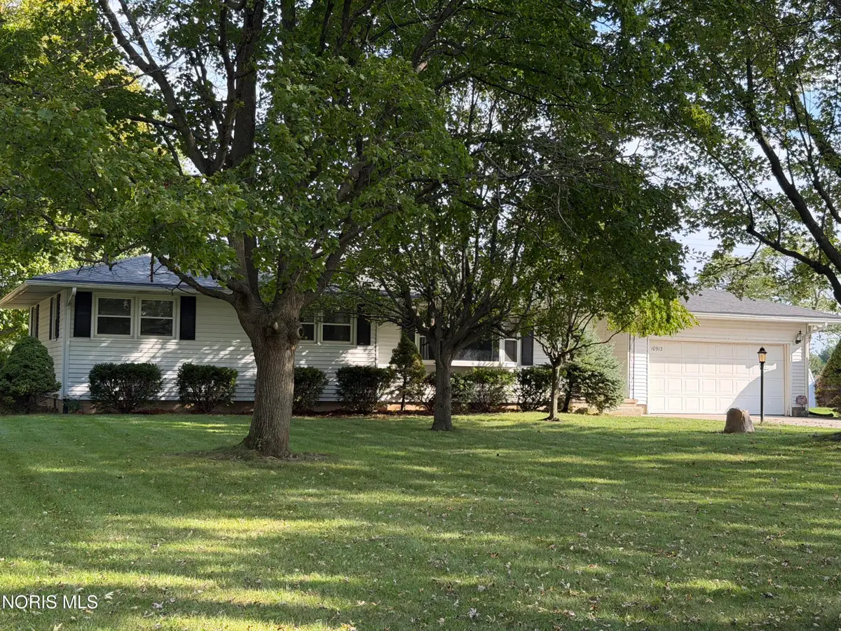 10913 Oh-18, Fostoria, OH 44830 - #1