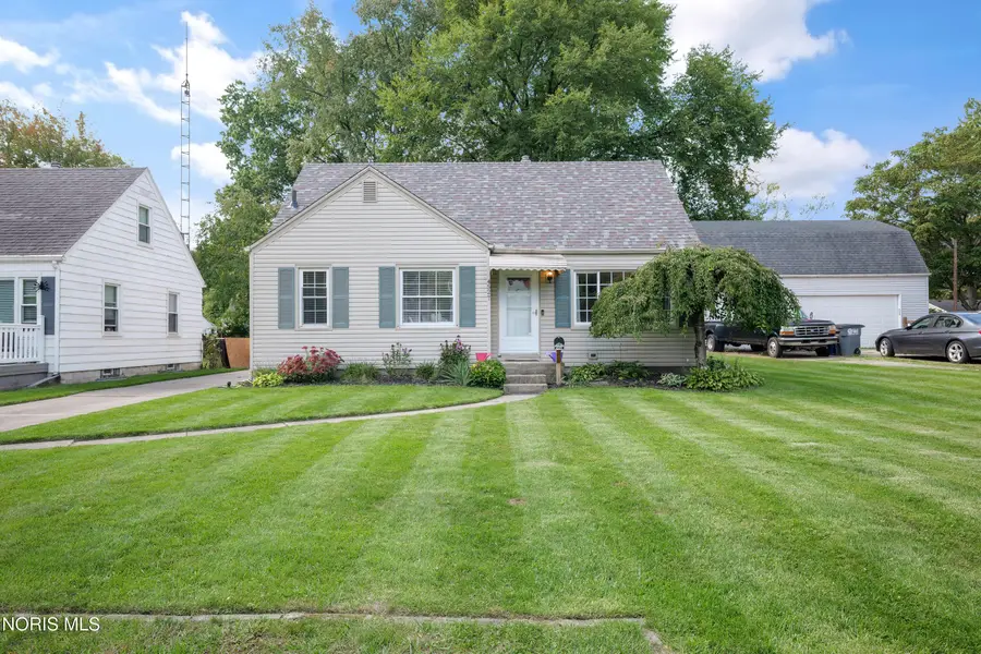 4527 Luann Avenue, Toledo, OH 43623 - #2