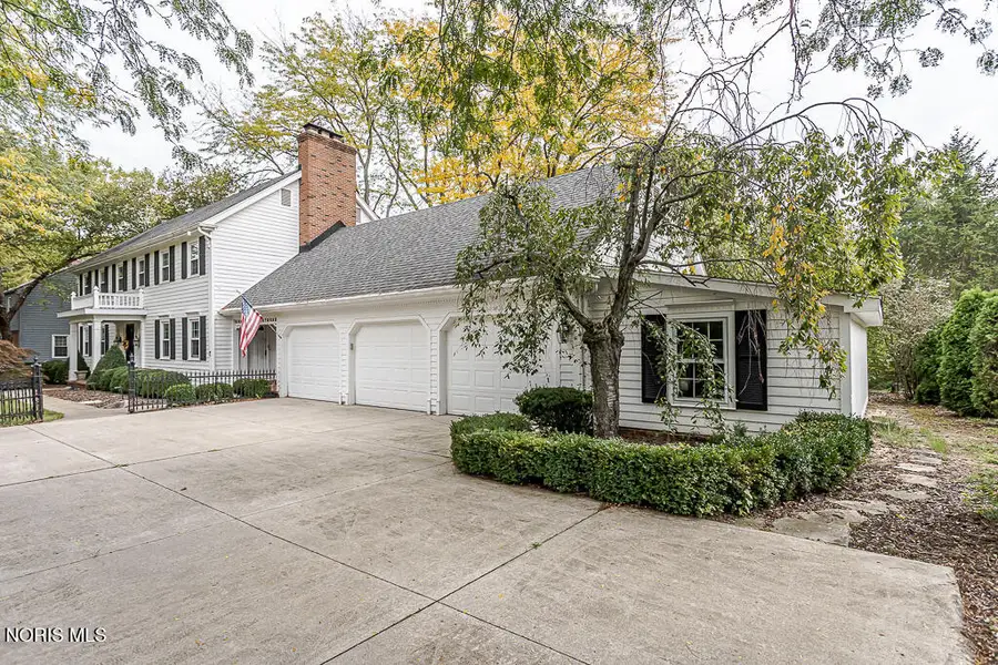 60 Back Bay Road, Bowling Green, OH 43402 - #2