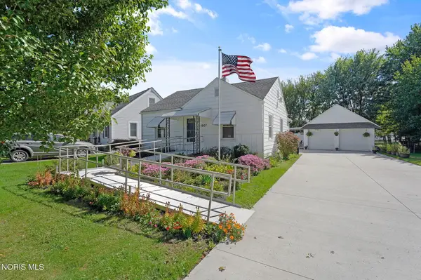 1907 Glenross Place, Northwood, OH 43619