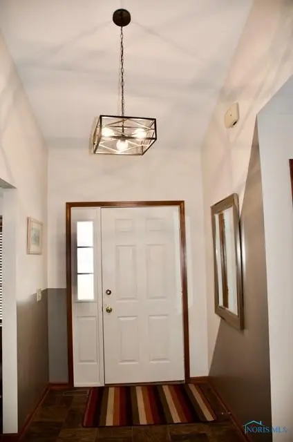 901 W Melrose Avenue, Findlay, OH 45840 - #2