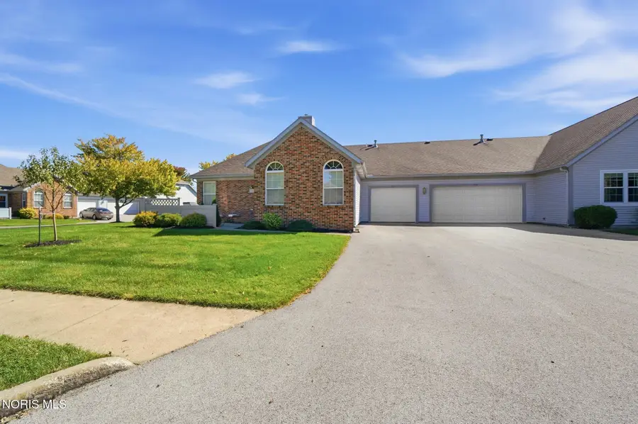 222 Stonegate Boulevard, Bowling Green, OH 43402 - #3