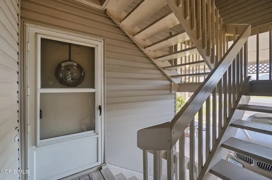 6418 N Harris Harbor Drive, Oak Harbor, OH 43449 - #2