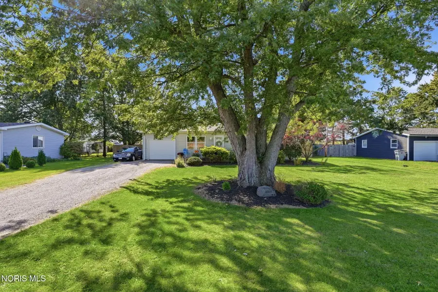 1311 E Bigelow Avenue, Findlay, OH 45840 - #3