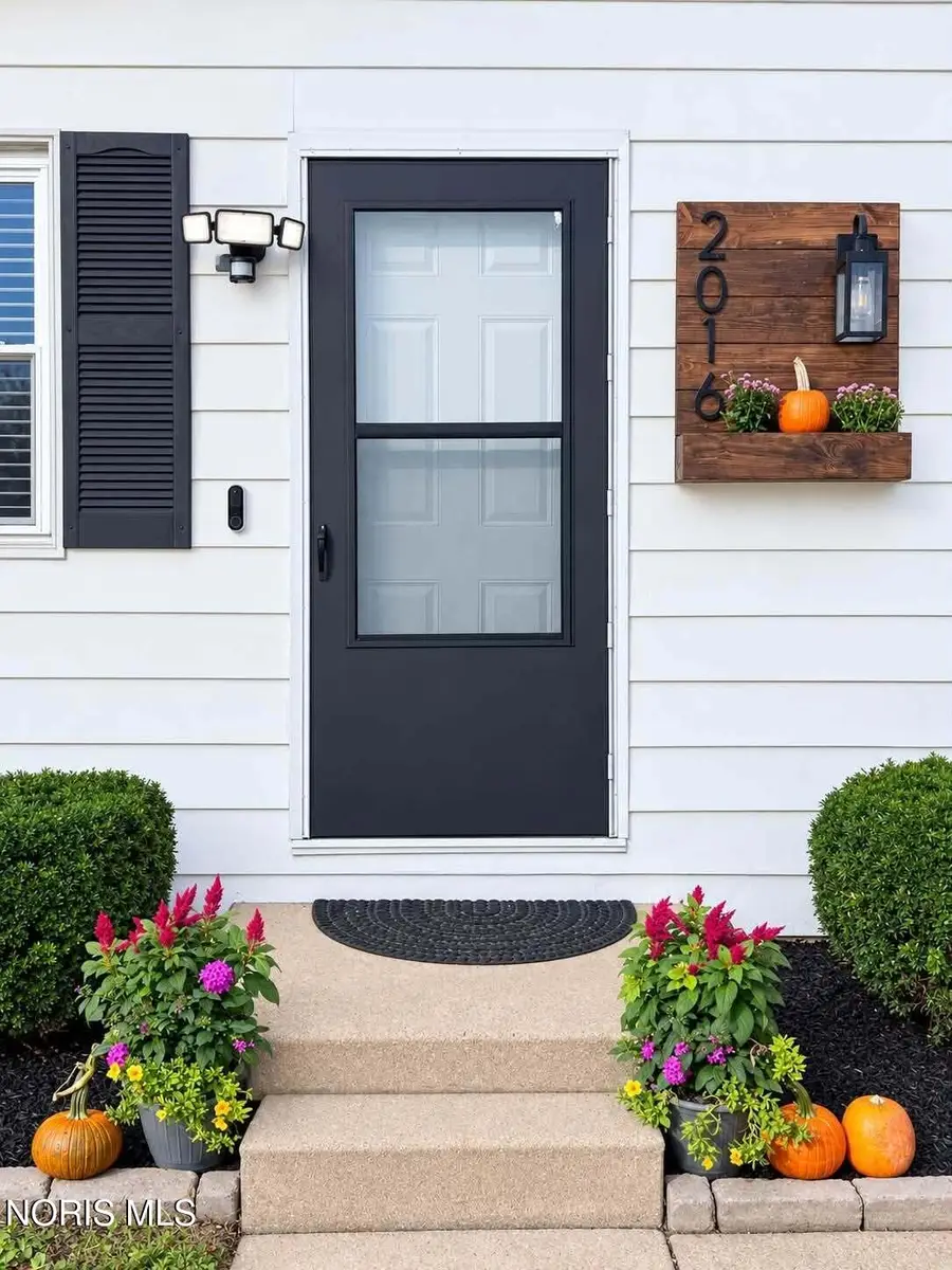 2016 Park Street, Findlay, OH 45840 - #2