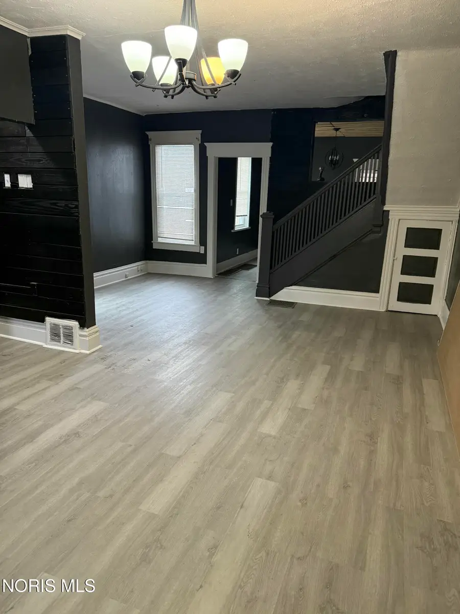 1818 Broadway Street, Toledo, OH 43609 - #3