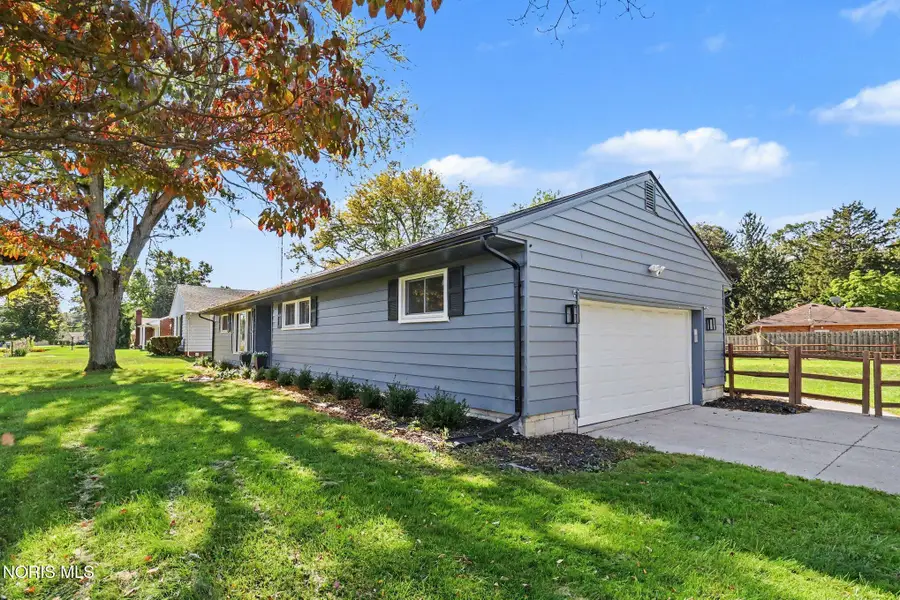 1206 Westgate Road, Toledo, OH 43615 - #2