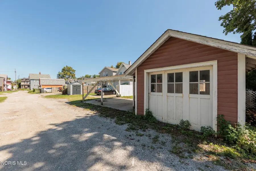 1521 Campbell Street, Sandusky, OH 44870 - #3