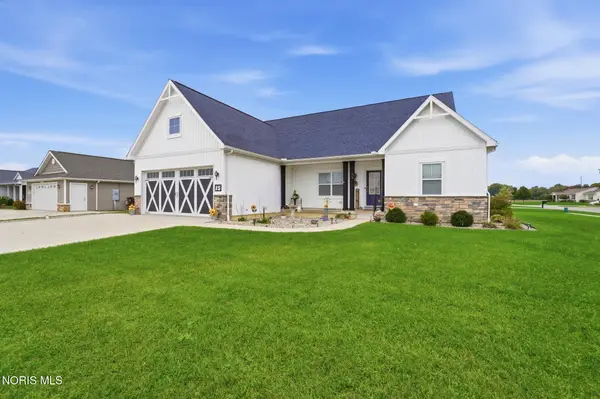 15 Cascade Lane, Delta, OH 43515