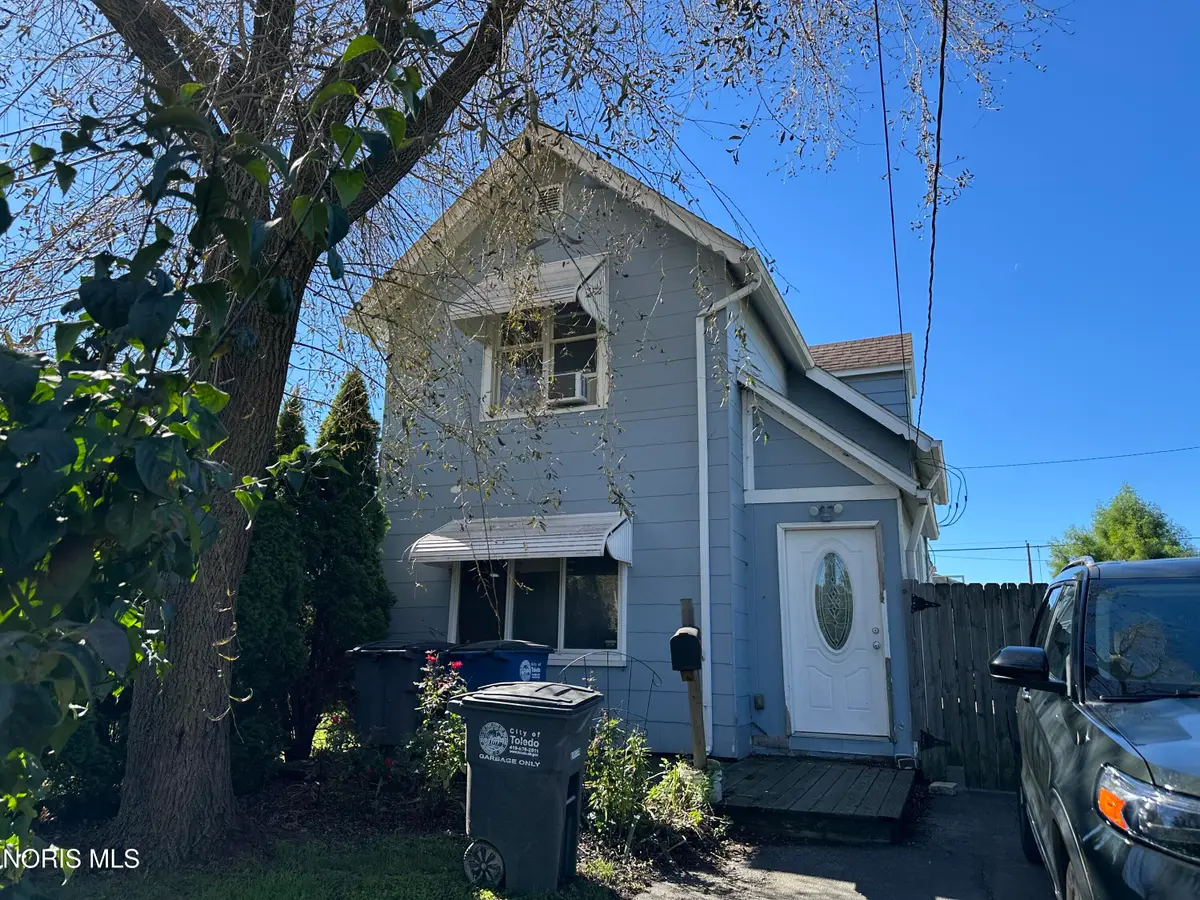 812 Yondota Street, Toledo, OH 43605 - #1
