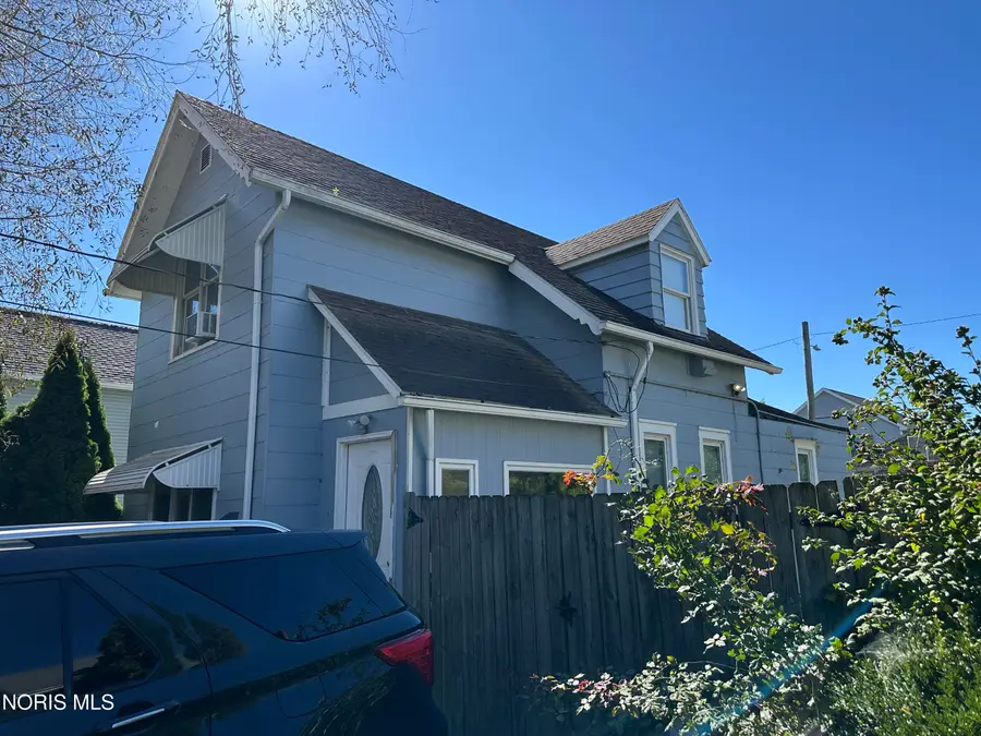 812 Yondota Street, Toledo, OH 43605 - #2