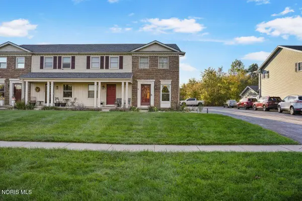 28357 Simmons Road, Perrysburg, OH 43551