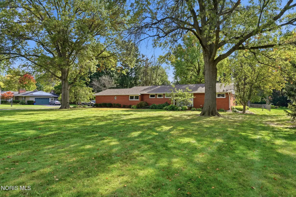 501 Bluebonnet Drive, Findlay, OH 45840 - #1