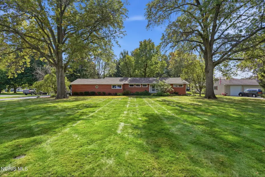501 Bluebonnet Drive, Findlay, OH 45840 - #3