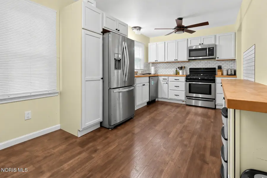 931 Eton Road, Toledo, OH 43615 - #3