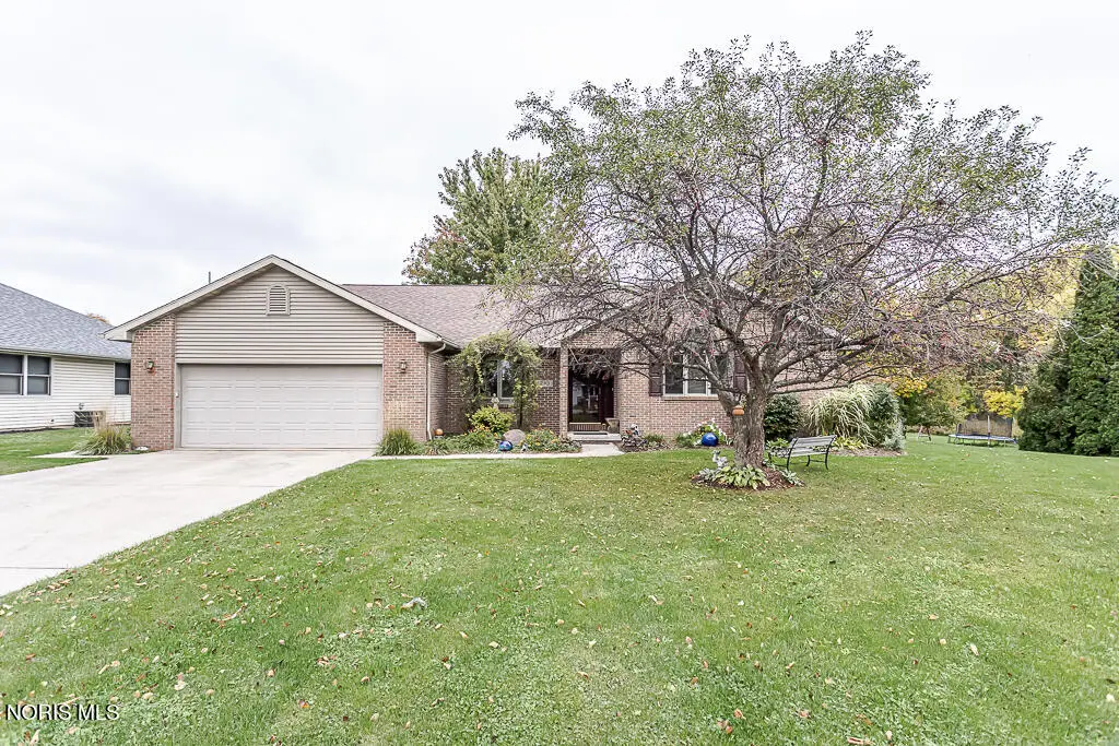 210 Dry Creek Drive, Liberty Center, OH 43532 - #1