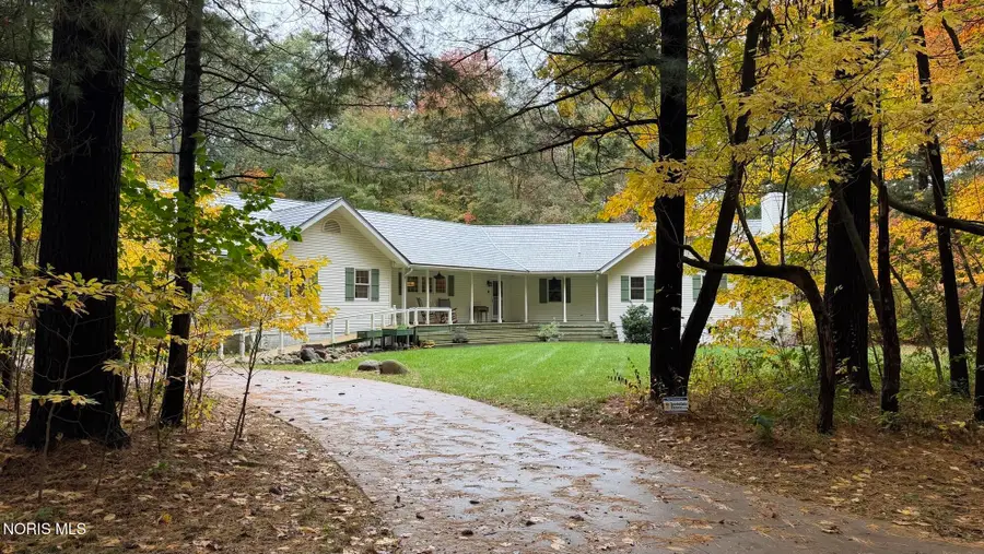 5150 Manore Road, Swanton, OH 43558 - #2