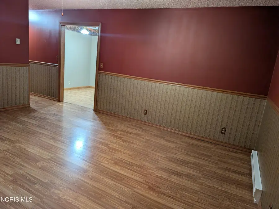 206 Pine Tree Drive, Carey, OH 43316 - #2