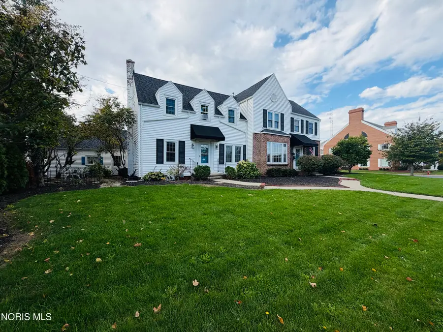 325 W 3rd Street, Defiance, OH 43512 - #2